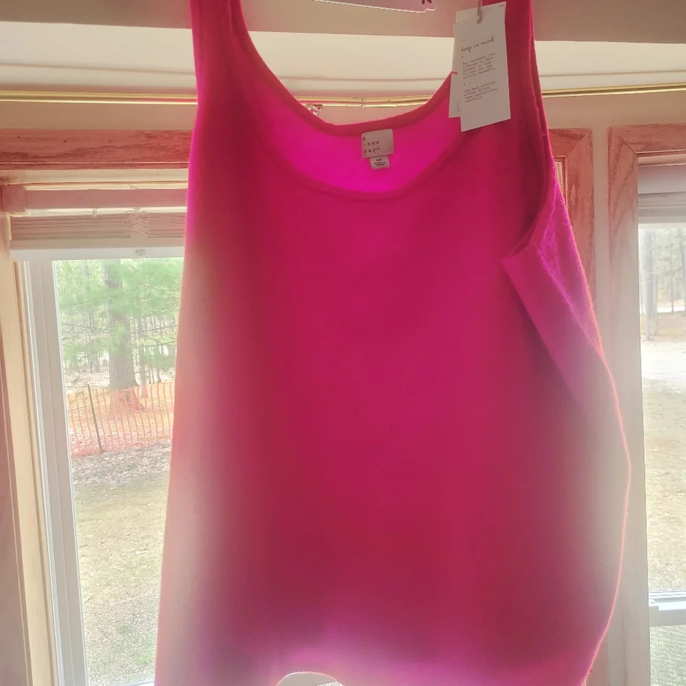 4x Red Sleeveless Sweater Tank. I Have 2 Of These In 4x Brand New With Tags - Picture 3 of 6